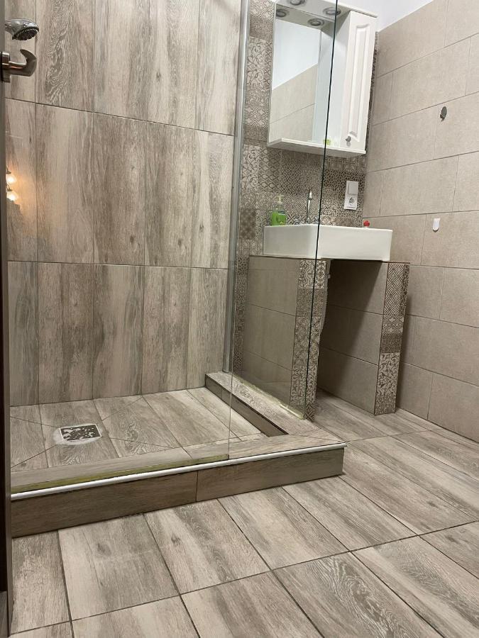 Select City Center Apartments Brasov Bagian luar foto