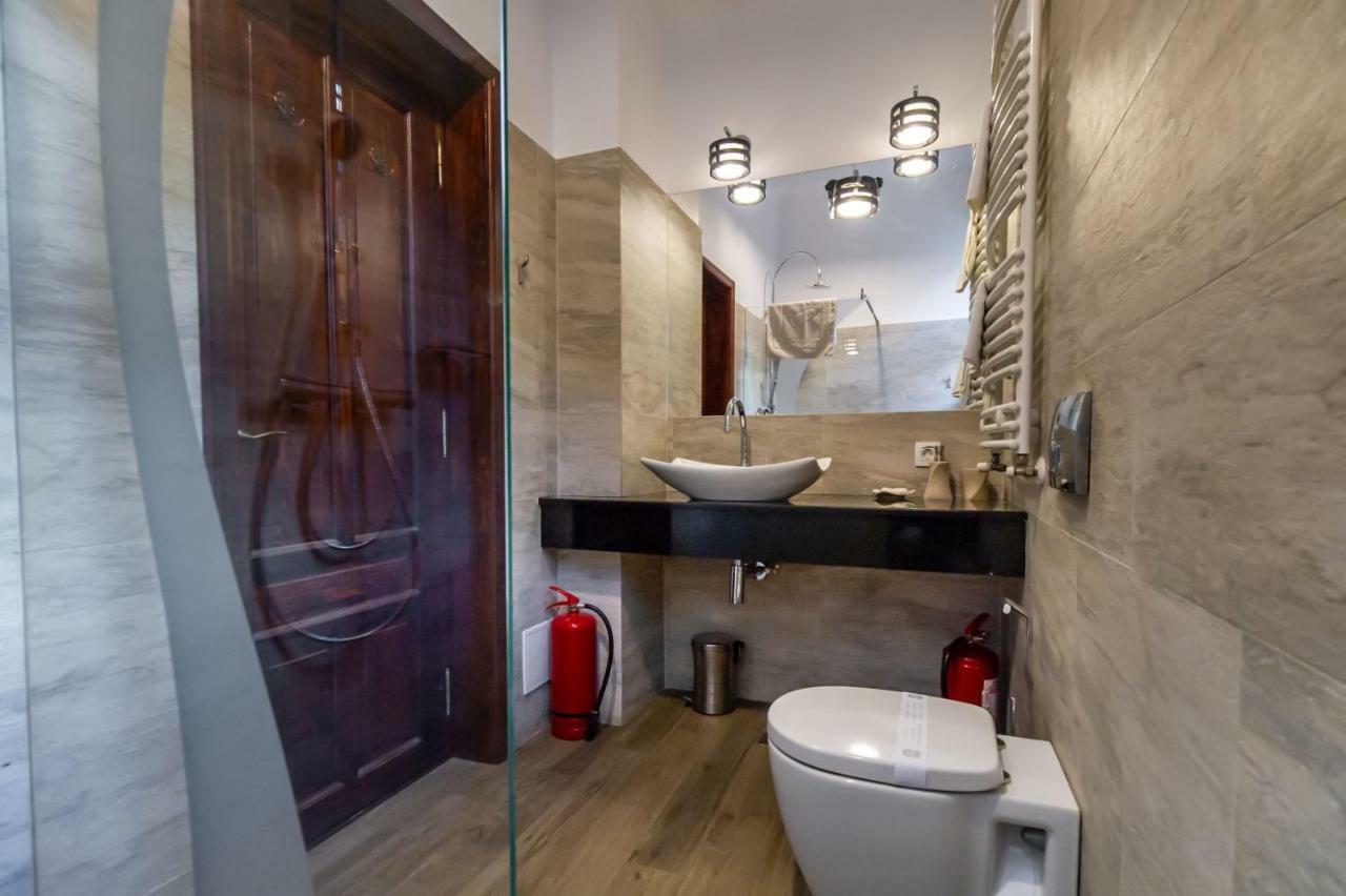 Select City Center Apartments Brasov Bagian luar foto
