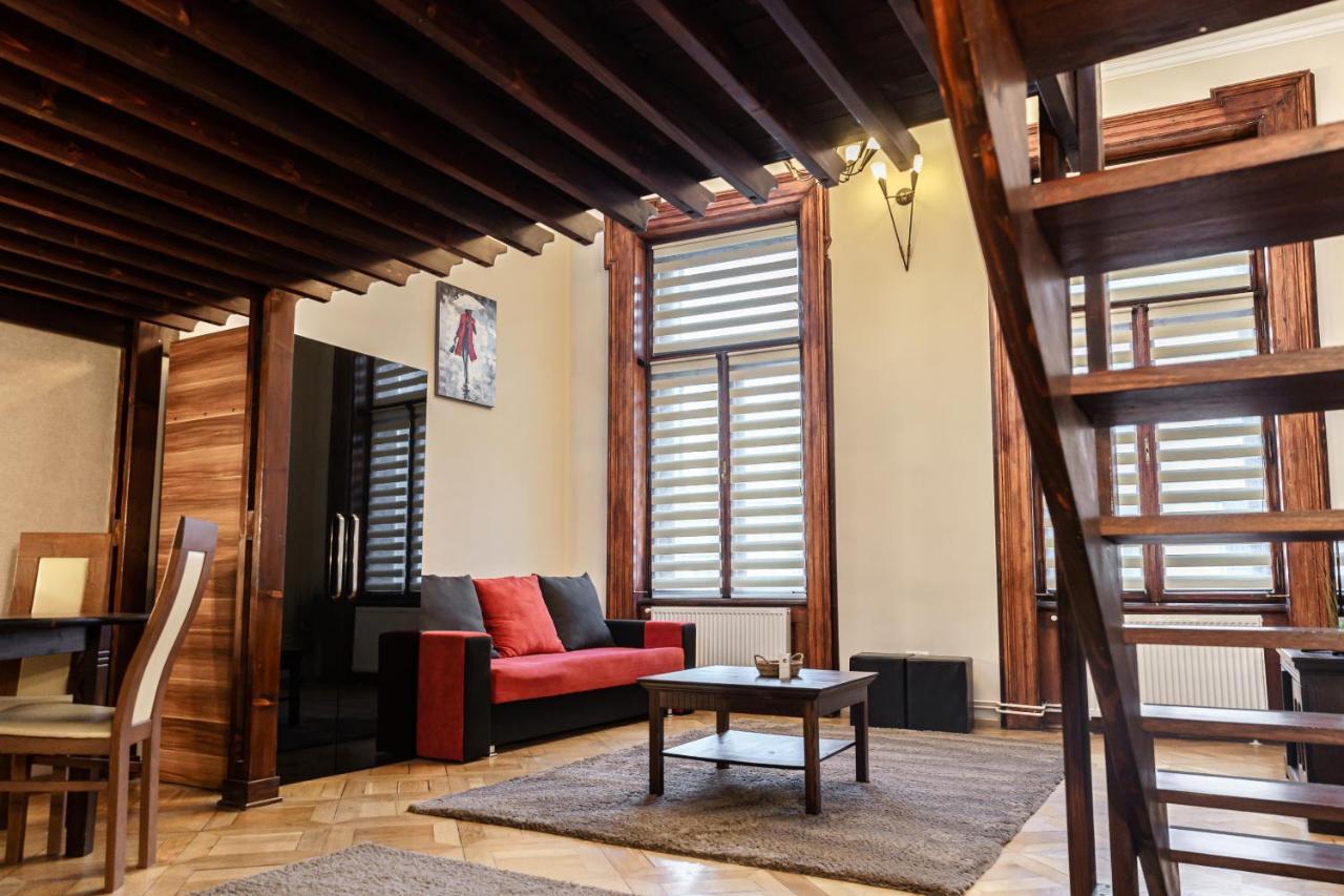 Select City Center Apartments Brasov Bagian luar foto