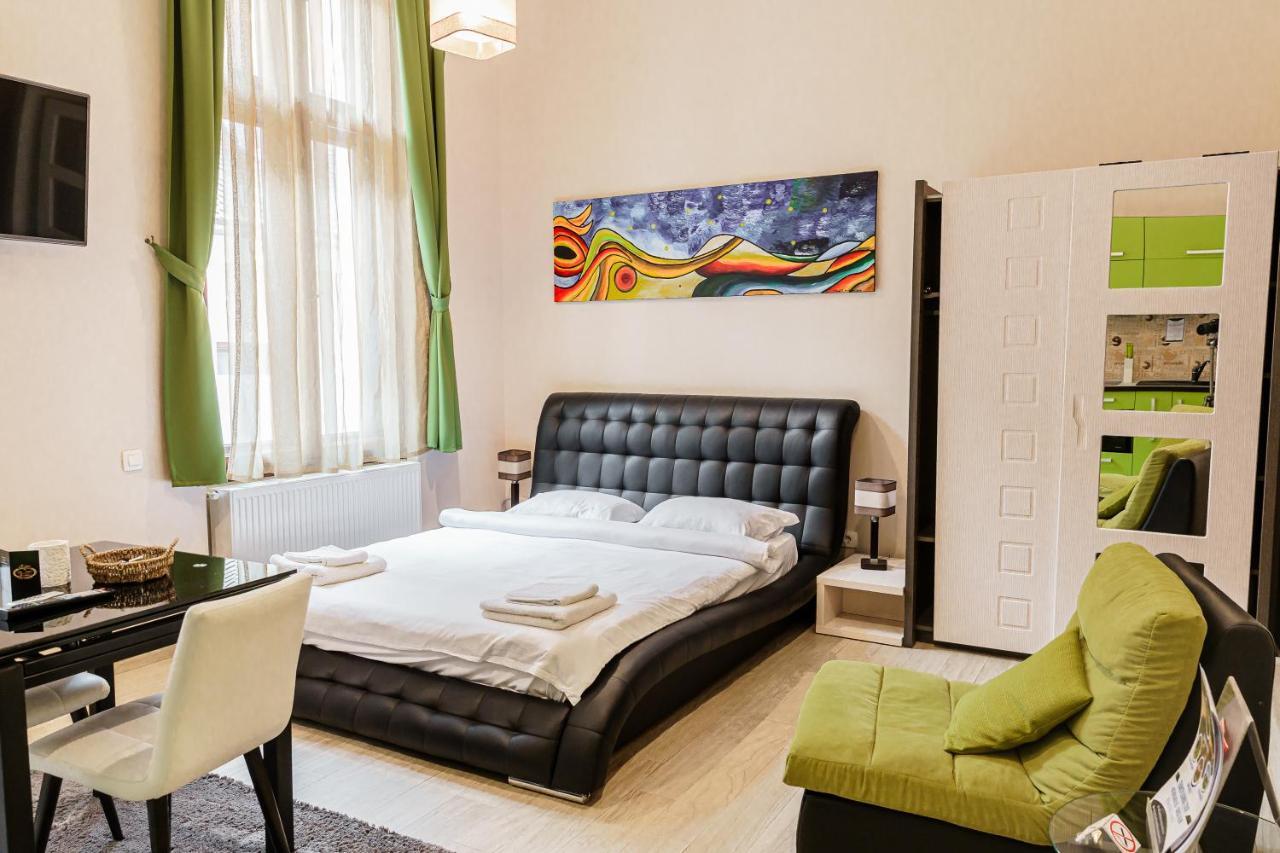 Select City Center Apartments Brasov Bagian luar foto